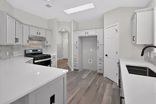 8817 Corran Ferry Dr, Austin, TX 78749 - Photo 12