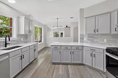 8817 Corran Ferry Drive, Austin, TX 78749 - Photo 10