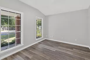 8817 Corran Ferry Dr, Austin, TX 78749 - Photo 6