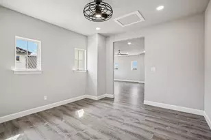 109 Charmstone Ln, Georgetown, TX 78628 - Photo 16