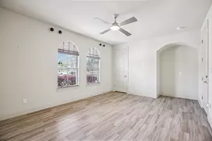 109 Charmstone Ln, Georgetown, TX 78628 - Photo 26