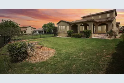 109 Charmstone Lane, Georgetown, TX 78628 - Photo 32