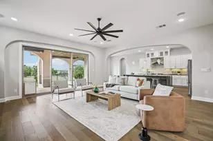 109 Charmstone Ln, Georgetown, TX 78628 - Photo 4