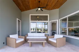 724 Chama Trace, Dripping Springs, TX 78620 - Photo 32