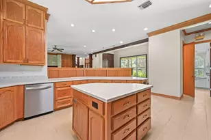 850 Jerrys Ln, Buda, TX 78610 - Photo 14