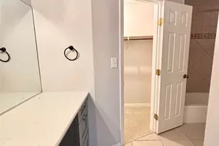 1918 Holly Hill Dr, Austin, TX 78746 - Photo 10