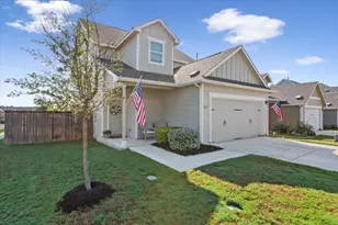 301 Majestic Cedar Ct, Liberty Hill, TX 78642 - Photo 4