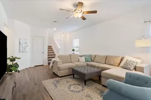 301 Majestic Cedar Ct, Liberty Hill, TX 78642 - Photo 6