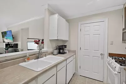 6206 Wagon Bend Trail, Austin, TX 78744 - Photo 12