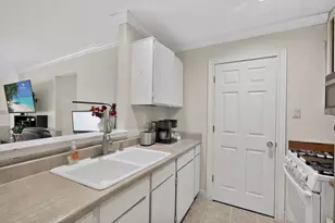 6206 Wagon Bend Trail, Austin, TX 78744 - Photo 12