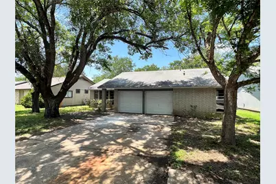 4620 Button Bend Road, Austin, TX 78744 - Photo 2