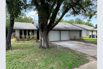 4620 Button Bend Road, Austin, TX 78744 - Photo 1