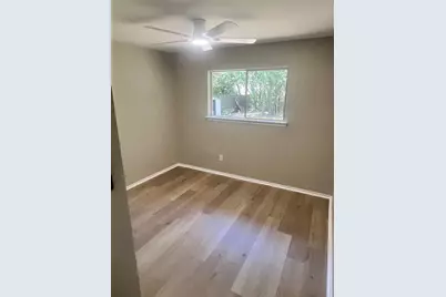 4620 Button Bend Road, Austin, TX 78744 - Photo 14
