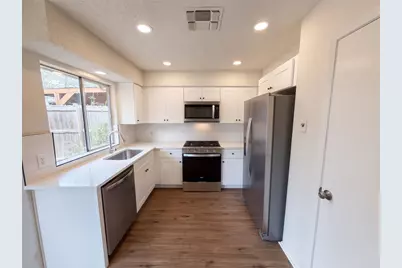 3702 Kandy Drive, Austin, TX 78749 - Photo 2
