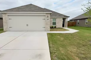 14108 Hacienda Estates Dr Dr, Elgin, TX 78621 - Photo 1