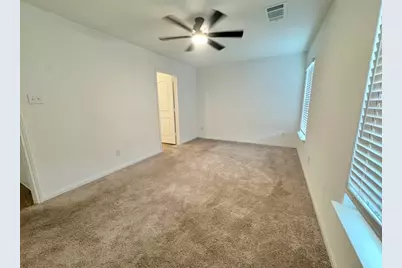 14108 Hacienda Estates Dr Drive, Elgin, TX 78621 - Photo 10