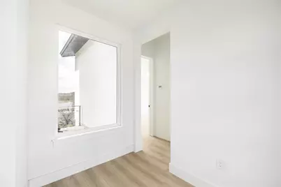 334 Lake Drive, Buchanan Dam, TX 78609 - Photo 6