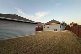 457 Star Thistle St, Leander, TX 78641 - Photo 10