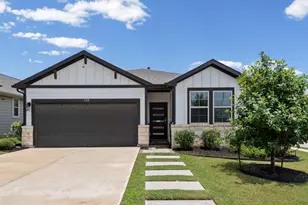158 Gullivers Dr, Elgin, TX 78621 - Photo 2