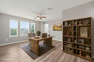 128 Carrington St, Hutto, TX 78634 - Photo 24