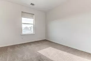 4527 Graceful Ln, Austin, TX 78725 - Photo 12