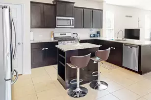 3651 Sandy Brook Dr, Round Rock, TX 78665 - Photo 2