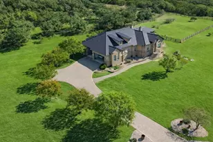 109 Ranchers Club Ln, Driftwood, TX 78619 - Photo 2