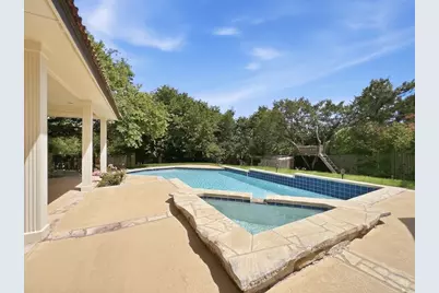 6 Candleleaf Court, The Hills, TX 78738 - Photo 14