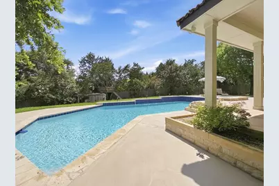 6 Candleleaf Court, The Hills, TX 78738 - Photo 34