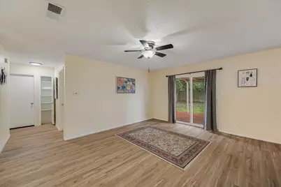 509 Blueberry Hill, Austin, TX 78745 - Photo 4
