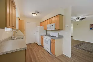 509 Blueberry Hill, Austin, TX 78745 - Photo 8