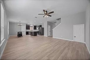 218 Lyre Leaf Dr, Buda, TX 78610 - Photo 10