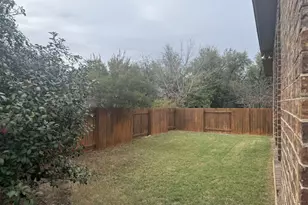 13704 Camp Comfort Ln, Austin, TX 78717 - Photo 32