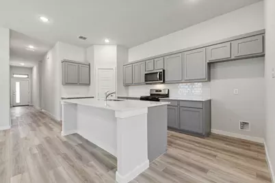 110 Malibu, Hutto, TX 78634 - Photo 4