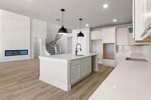 108 Rightfield Dr, Liberty Hill, TX 78642 - Photo 8