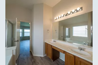 1727 Rosenborough Lane, Round Rock, TX 78665 - Photo 16