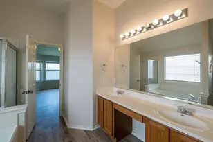 1727 Rosenborough Ln, Round Rock, TX 78665 - Photo 16