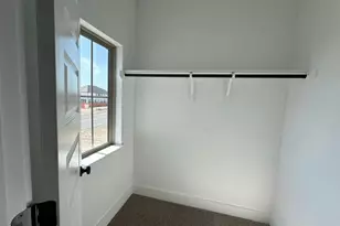 812 S Hemingway Loop, Liberty Hill, TX 78642 - Photo 16