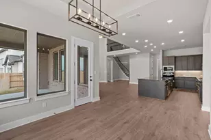 812 S Hemingway Loop, Liberty Hill, TX 78642 - Photo 14