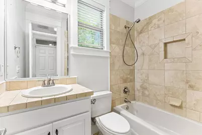 5600 Jim Hogg Avenue #B, Austin, TX 78756 - Photo 18