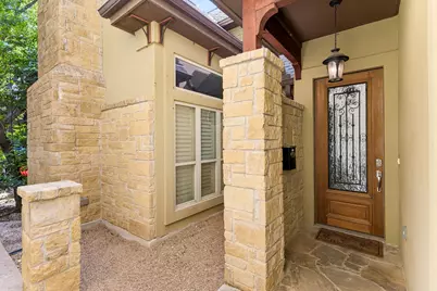 5600 Jim Hogg Avenue #B, Austin, TX 78756 - Photo 2