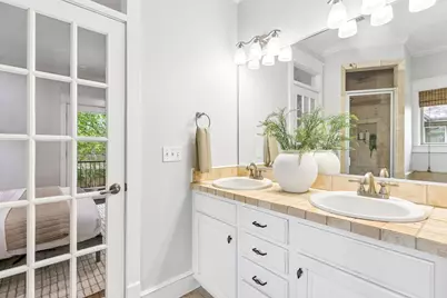 5600 Jim Hogg Avenue #B, Austin, TX 78756 - Photo 30