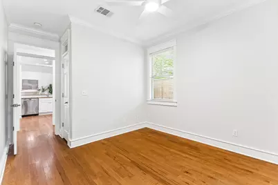 5600 Jim Hogg Avenue #B, Austin, TX 78756 - Photo 16