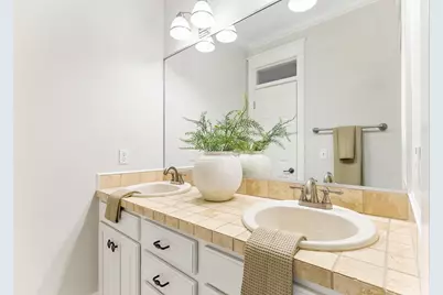 5600 Jim Hogg Avenue #B, Austin, TX 78756 - Photo 22