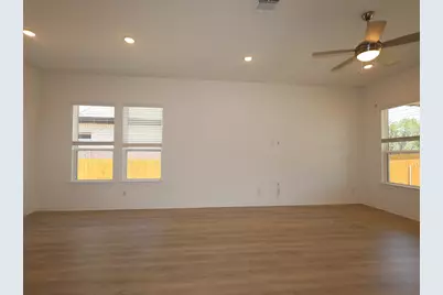 194 Norway Spruce Street, Dripping Springs, TX 78620 - Photo 6