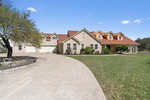 25003 Montana Creek Crossing, Marble Falls, TX 78654 - Photo 2