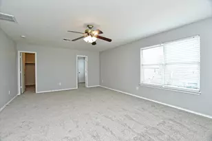 102 Blanco Woods Blvd, Elgin, TX 78621 - Photo 14
