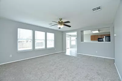 102 Blanco Woods Boulevard, Elgin, TX 78621 - Photo 6