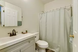 129 Almquist St, Hutto, TX 78634 - Photo 8