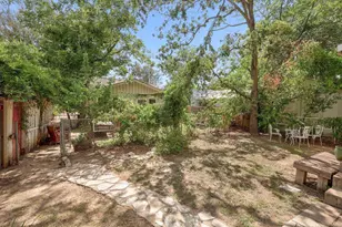 1006 E 44th St, Austin, TX 78751 - Photo 28